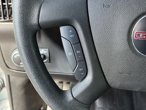 Used 2024 GMC Savana 2500 w/ Driver Convenience Package image 28