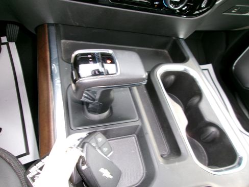 Certified 2022 Chevrolet Silverado 1500 High Country w/ High Country Premium Package image 28