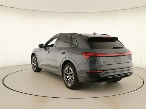 Certified 2024 Audi Q8 e-tron Premium Plus AWD/4WD image 4
