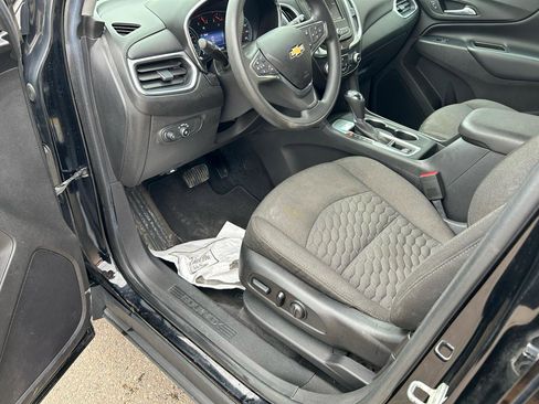 Used 2020 Chevrolet Equinox LT image 10