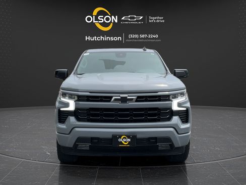 Used 2024 Chevrolet Silverado 1500 RST AWD/4WD image 16