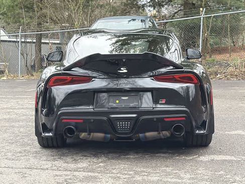 Used 2022 Toyota Supra Premium w/ Driver Assist Package image 4