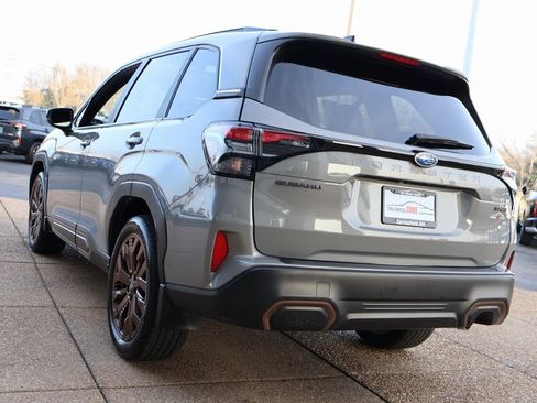 Used 2025 Subaru Forester Sport image 4