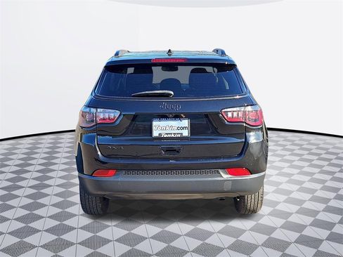 Used 2021 Jeep Compass Sport image 5