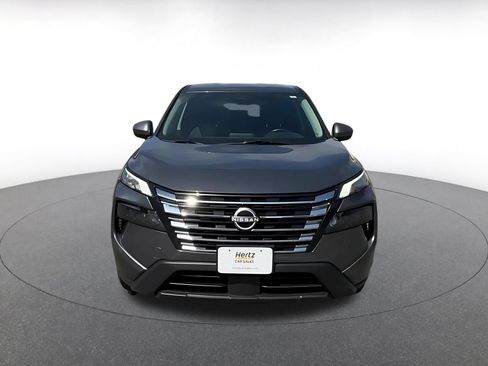 Used 2025 Nissan Rogue SV AWD/4WD image 4