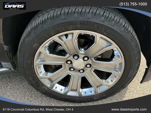 Used 2016 GMC Yukon XL Denali w/ Open Road Package AWD/4WD image 12