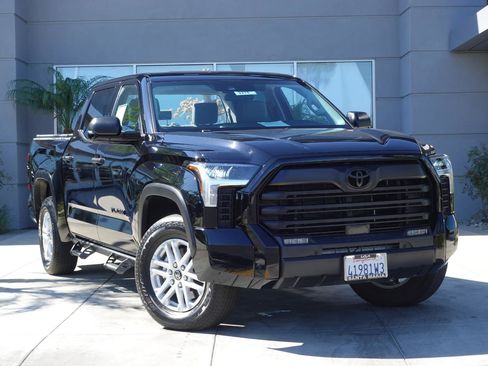 Used 2024 Toyota Tundra SR5 image 2