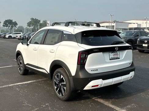 New 2026 Nissan Kicks SV w/ Cold Weather Package AWD/4WD image 6