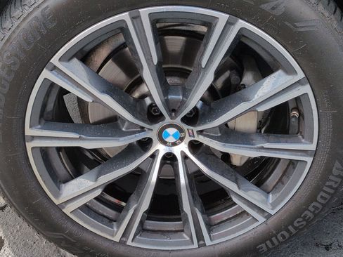 Used 2019 BMW X5 xDrive40i w/ Convenience Package AWD/4WD image 13
