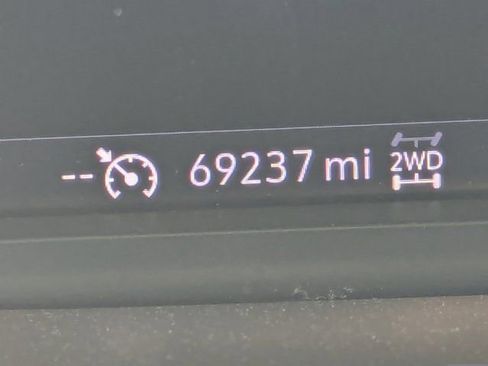 Used 2020 Chevrolet Silverado 1500 LT w/ All-Star Edition image 33