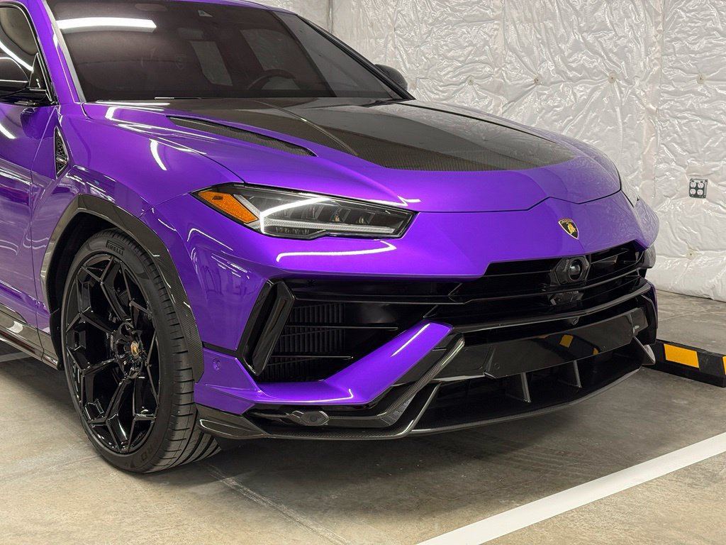 Used 2023 Lamborghini Urus Performante AWD/4WD image 20