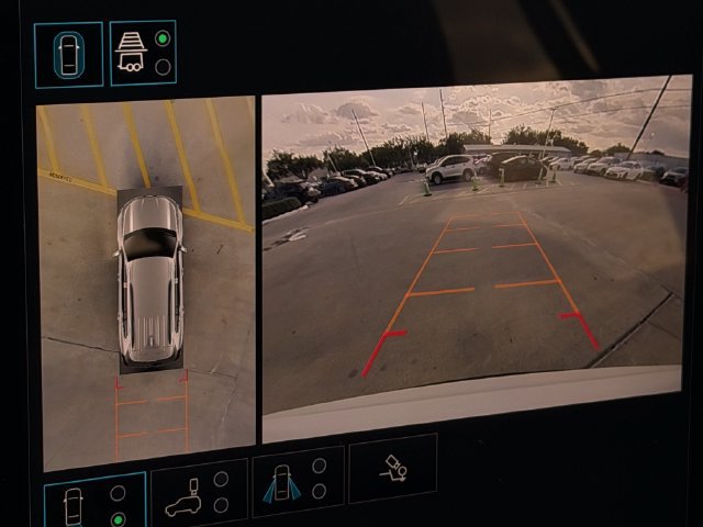 Used 2025 GMC Acadia Denali w/ LPO, Floor Liner Package FWD image 20