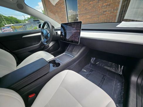 Used 2023 Tesla Model 3 Standard Range RWD image 53
