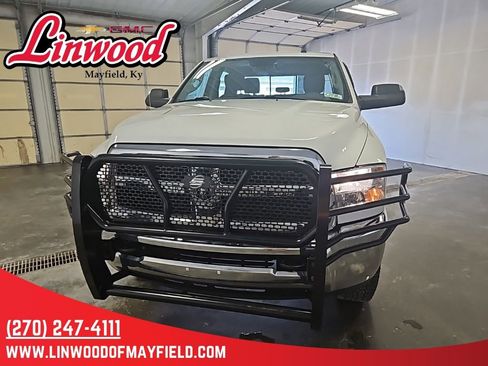 Used 2016 RAM 2500 SLT image 3