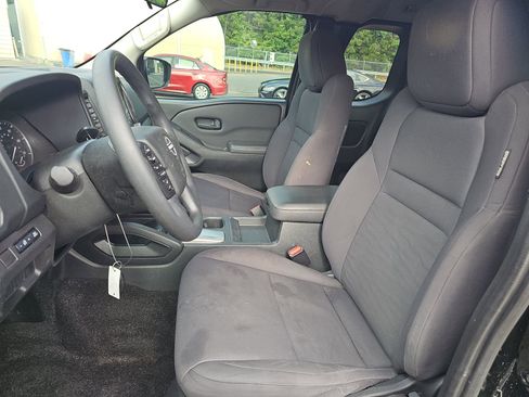 Used 2022 Nissan Frontier S RWD image 15