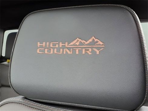 Used 2025 Chevrolet Silverado 1500 High Country w/ High Country Premium Package image 19