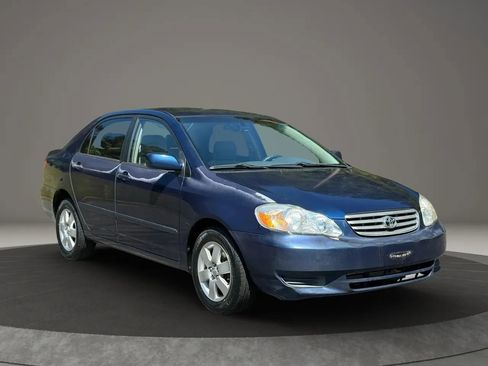 Used 2004 Toyota Corolla S FWD image 3