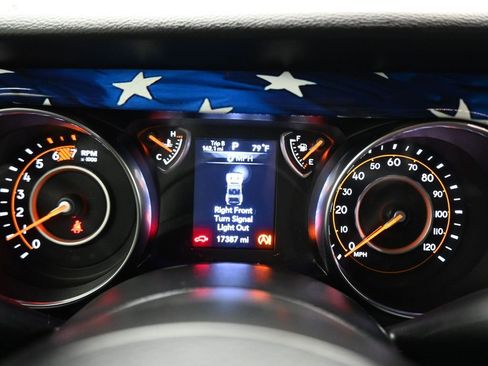 Used 2022 Jeep Wrangler Sport image 15