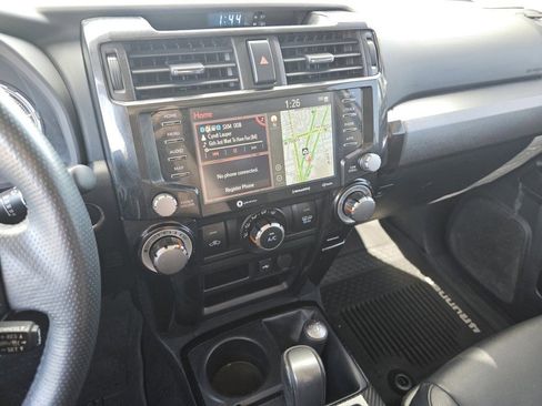 Used 2021 Toyota 4Runner Venture w/ Moonroof Package image 34