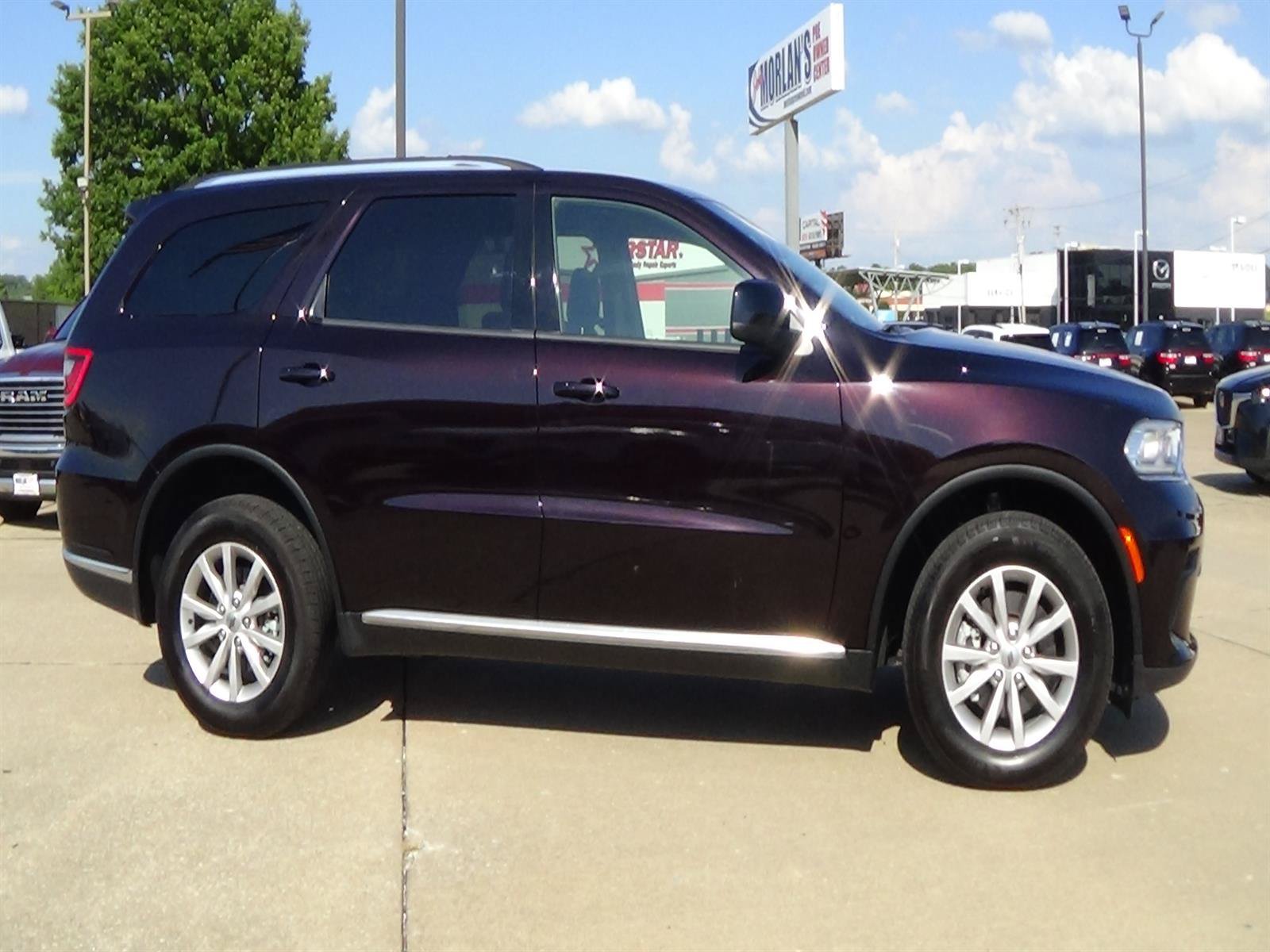 Certified 2024 Dodge Durango SXT AWD/4WD image 5