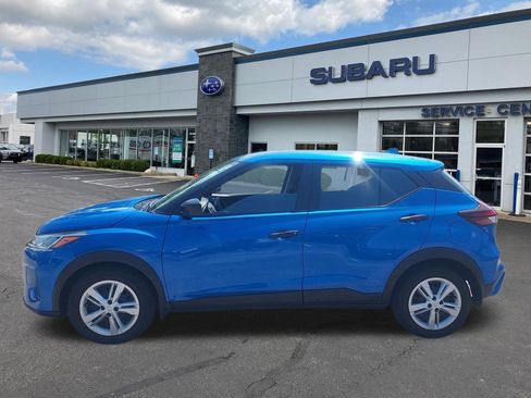Used 2024 Nissan Kicks S FWD image 4