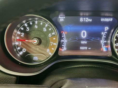 Used 2018 Jeep Compass Limited AWD/4WD image 12
