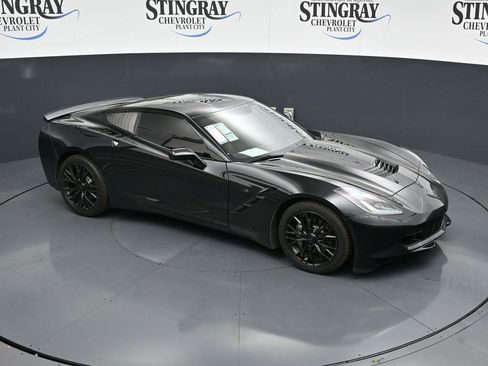 Used 2014 Chevrolet Corvette Stingray Coupe RWD image 9