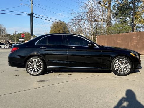 Used 2016 Mercedes-Benz C 300 4MATIC Sedan w/ Premium 1 Package image 11