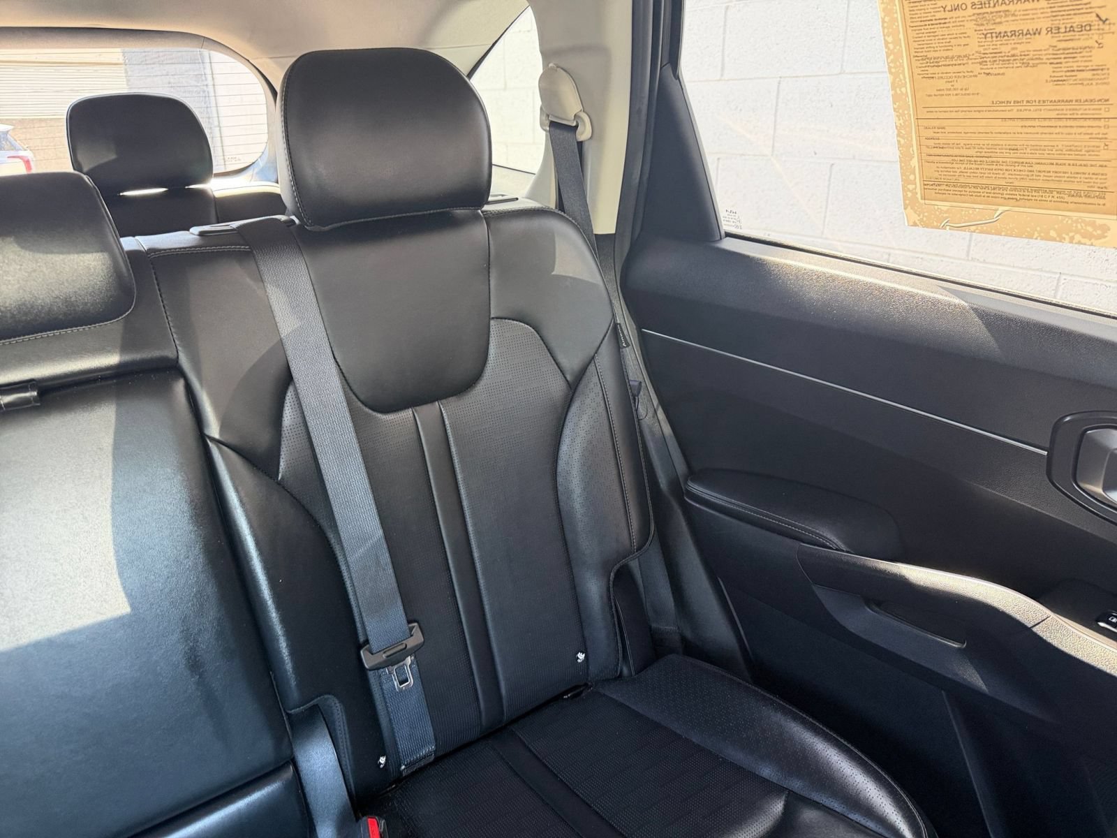 Used 2024 Kia Sorento S FWD image 39