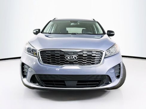 Used 2020 Kia Sorento S image 5