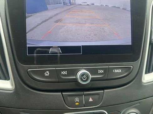 Used 2022 Chevrolet Malibu LT image 20