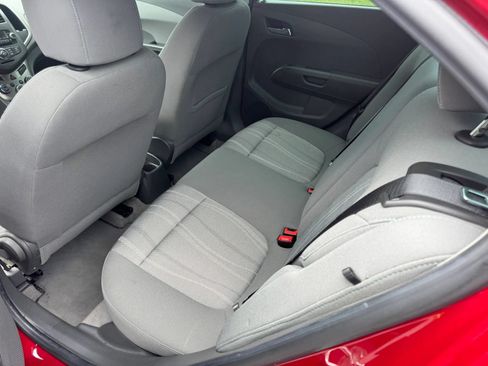 Used 2012 Chevrolet Sonic LT FWD image 8