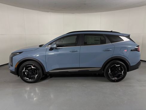 New 2026 Kia Sportage EX AWD/4WD image 5