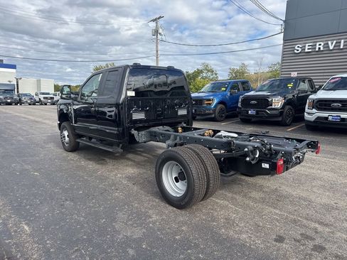 New 2026 Ford F350 XL w/ XL Chrome Package image 7