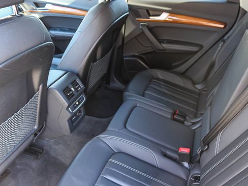 Used 2023 Audi Q5 2.0T Premium Plus image 19