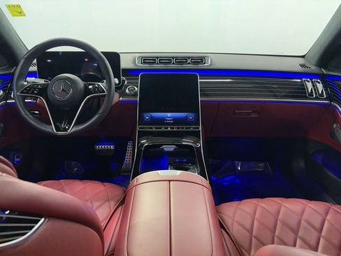 Used 2023 Mercedes-Benz S 580 4MATIC Sedan w/ AMG Line image 27