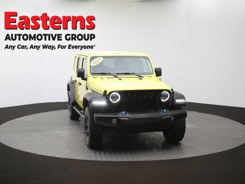 Used 2023 Jeep Wrangler Unlimited w/ Cold Weather Group AWD/4WD image 51