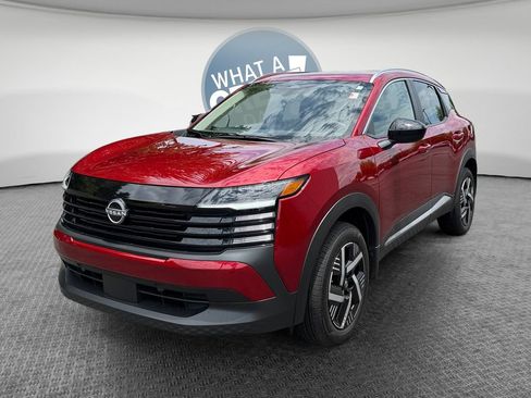 Used 2026 Nissan Kicks SV w/ SV Premium Package FWD image 8