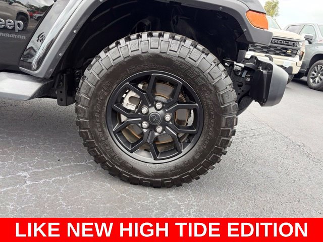 Used 2025 Jeep Gladiator Sport AWD/4WD image 8