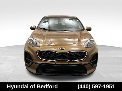 Used 2020 Kia Sportage LX FWD image 2
