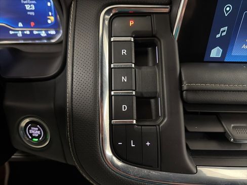 Used 2023 Chevrolet Tahoe Premier image 24