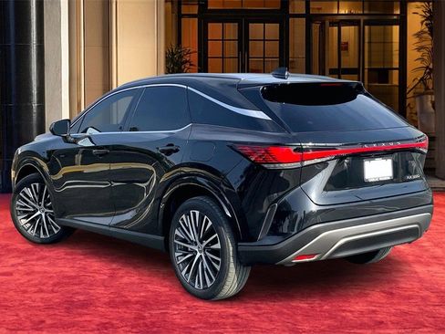 Used 2023 Lexus RX 350 FWD image 4