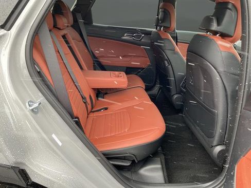 New 2026 Kia Sportage SX image 39