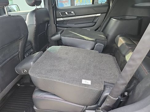 Used 2017 Ford Explorer Sport w/ Equipment Group 401A AWD/4WD image 93
