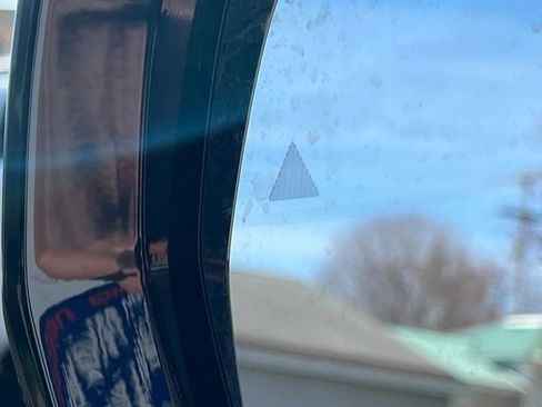 Used 2022 Jeep Grand Cherokee L Laredo image 40