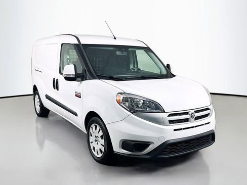 Used 2018 RAM ProMaster City Tradesman SLT image 2