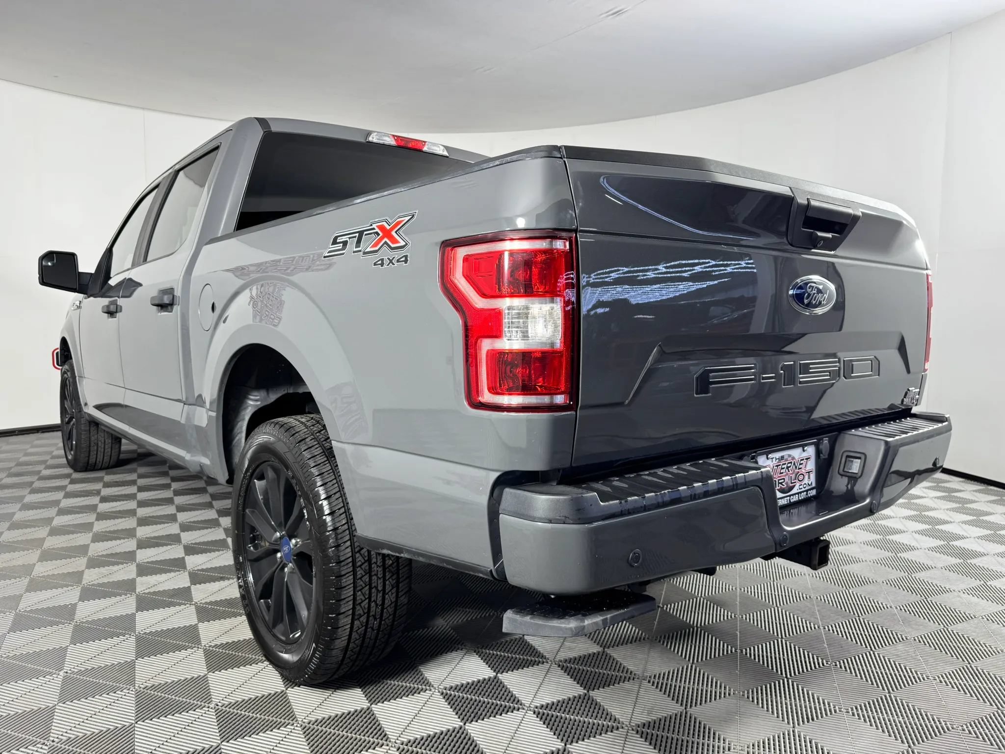 Used 2020 Ford F150 XL w/ Equipment Group 101A Mid AWD/4WD image 24