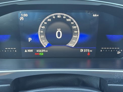 Used 2024 Volkswagen Tiguan SE image 18