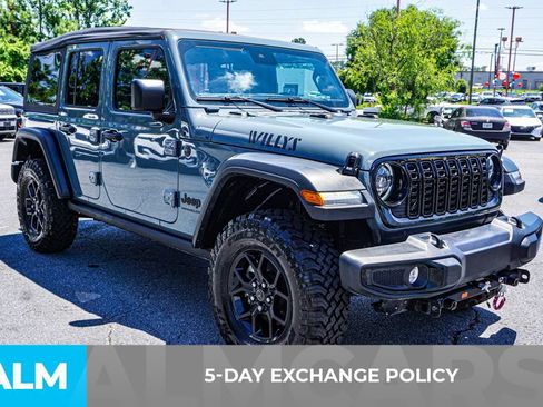 Used 2025 Jeep Wrangler Unlimited Sport AWD/4WD image 4