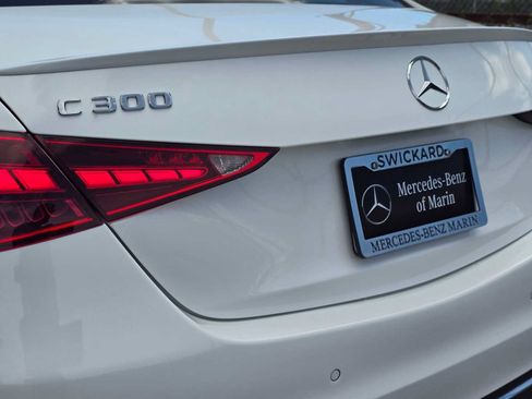 Used 2023 Mercedes-Benz C 300 Sedan image 13